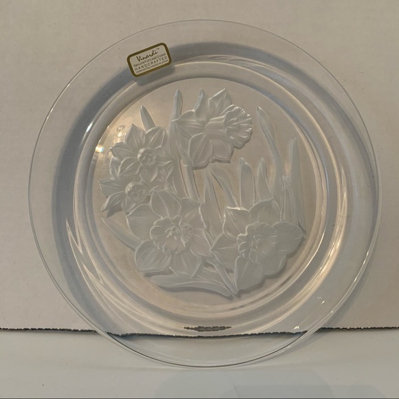 Vinardi Floral Lead Crystal Art 8" Glass Plate - Picture 1 of 4